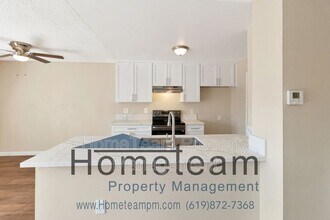 Building Photo - 2424 Adirondack Row