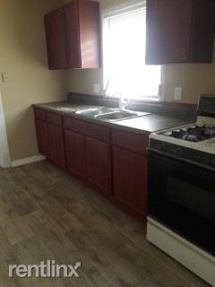 Building Photo - 6538 Vaughan St