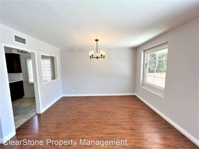 Building Photo - 3 br, 2 bath House - 15126 Enadia Way