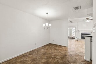 Building Photo - 10788 Briar Forest Dr
