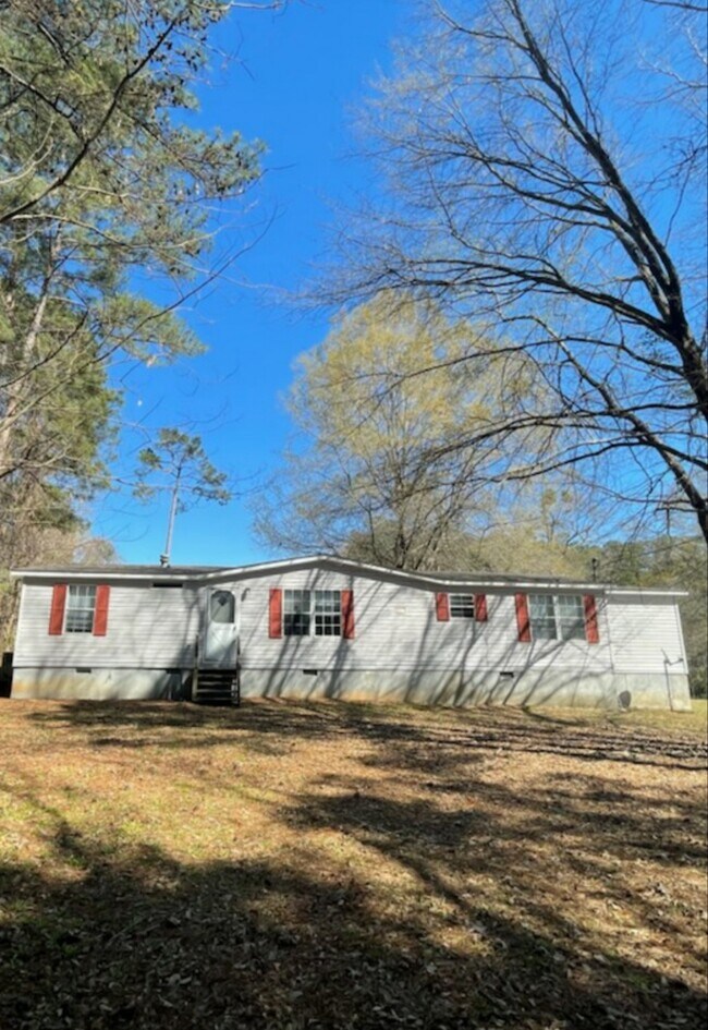 108 Kay Ave NE, Milledgeville, GA 31061 House for Rent in