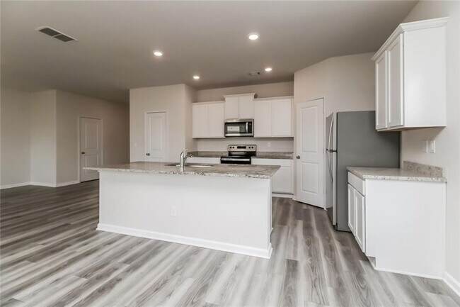 Building Photo - 160 Avondale Blvd SE