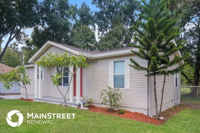 Building Photo - 4801 King Lake Dr