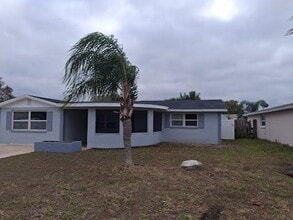 Building Photo - 3538 Garfield Dr