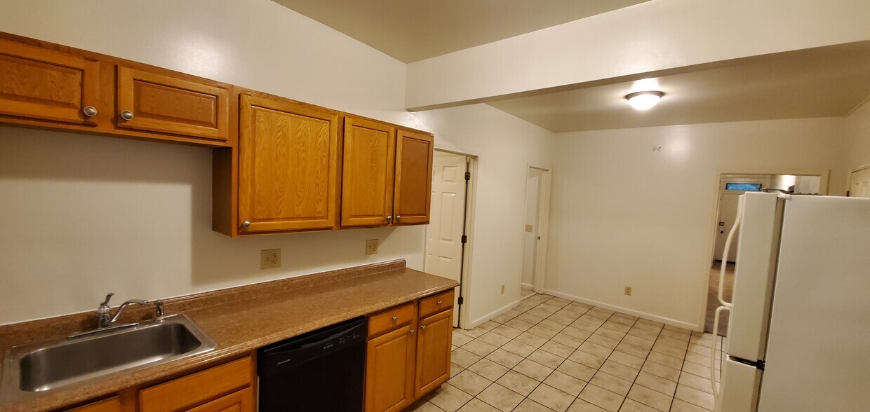 Foto principal - 6244 Cabanne Ave