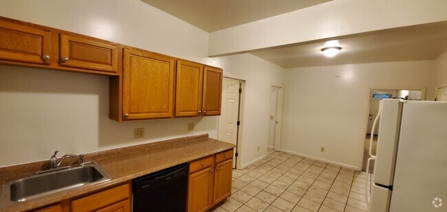 Building Photo - 6244 Cabanne Ave
