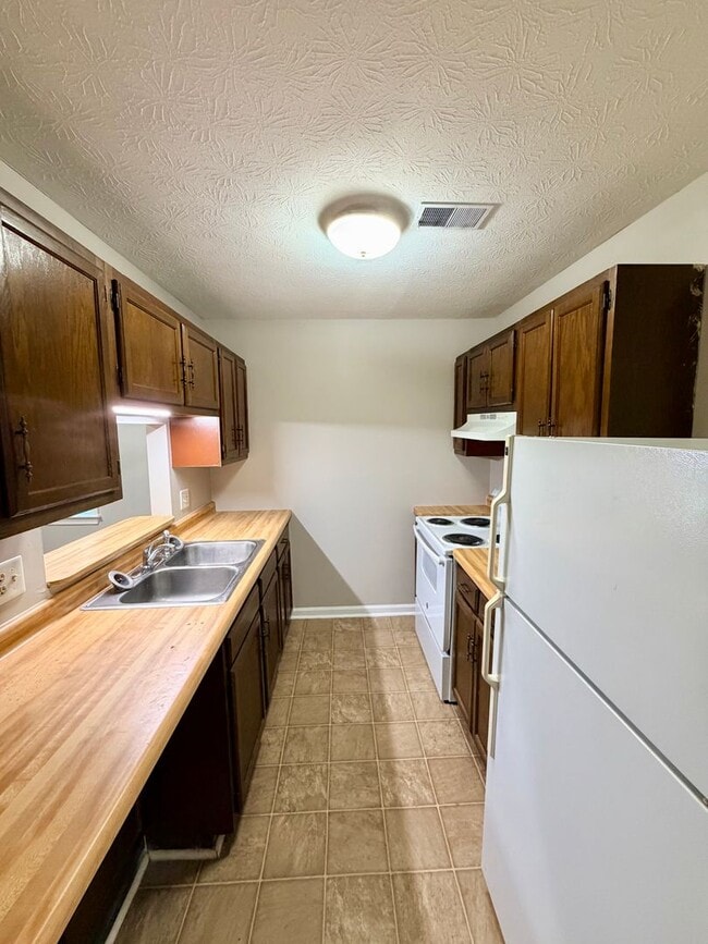 Photo - 130 Macey Boulevard-1 Apartment
