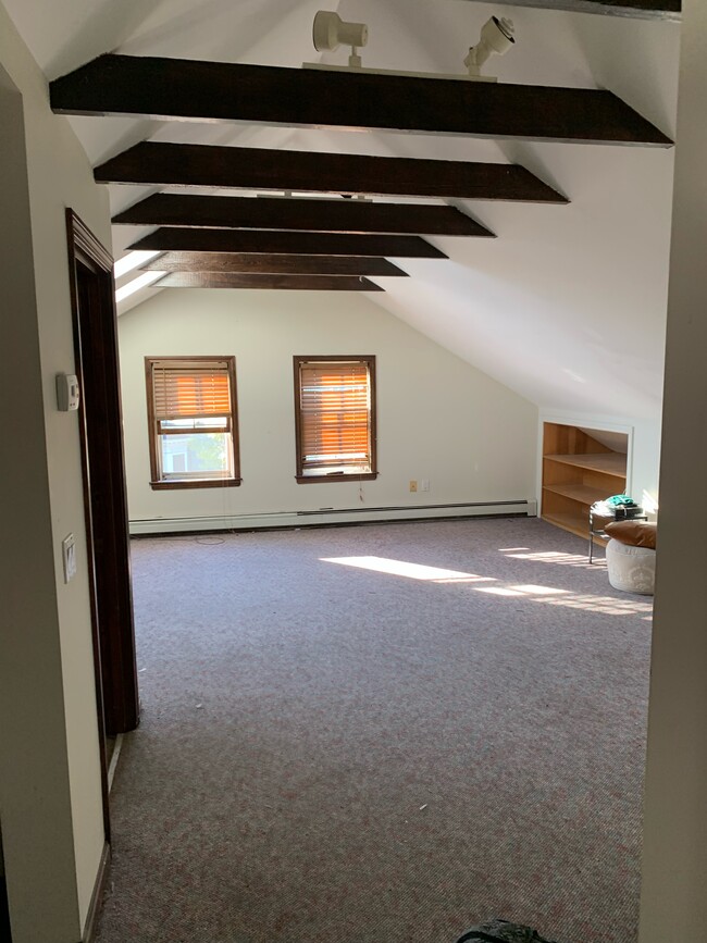 Living Area/Den - 201 Broadway