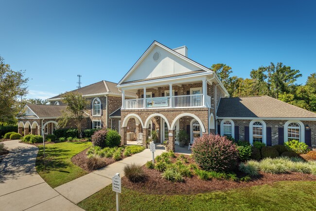 Foto del edificio - Cypress Pond @ Porters Neck