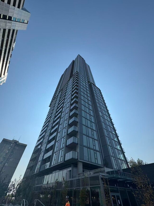 Building Photo - 13573 98A Av