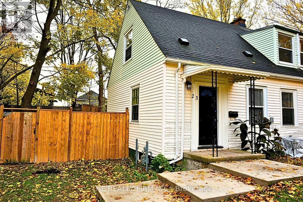 Primary Photo - 23 Watling St