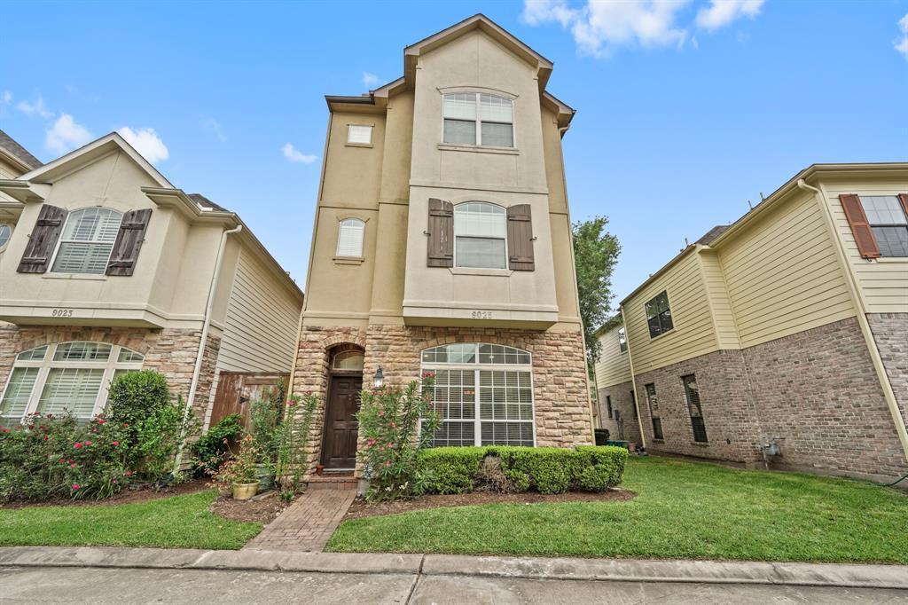 Foto principal - 9025 Creekstone Lake Dr