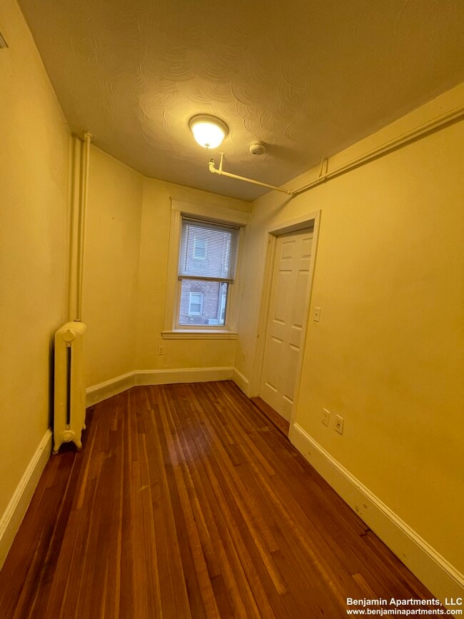 Building Photo - 1637 Commonwealth Ave