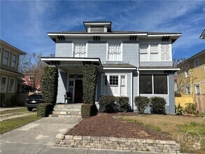 Building Photo - 616 Maupas Ave