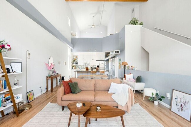 Foto del edificio - 220 Roslyn St