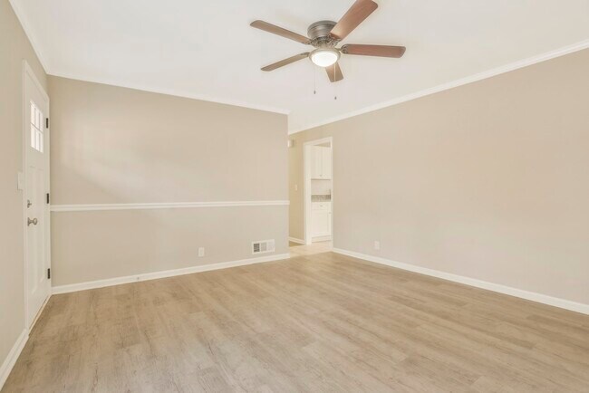 Building Photo - 4443 Colony East Dr