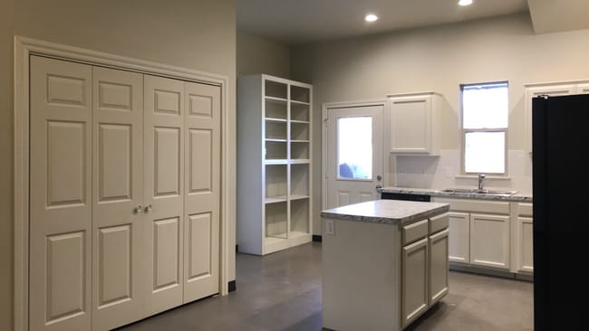 Building Photo - MUST SEE!!! Brand New 3 Bed 2 Bath Duplex in Chisholm School District!