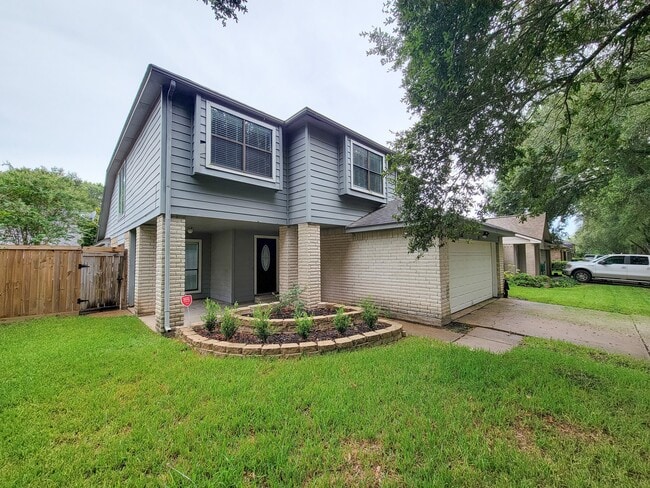 Foto del edificio - 2118 Creekshire Dr