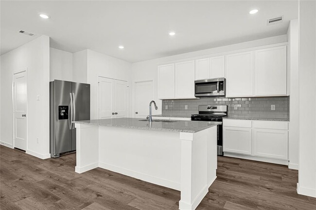 Building Photo - 3935 Windy Whisper Dr
