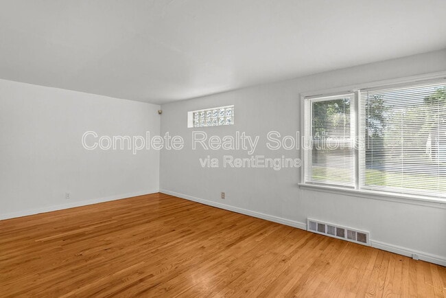 Building Photo - 6605 Barken Ave