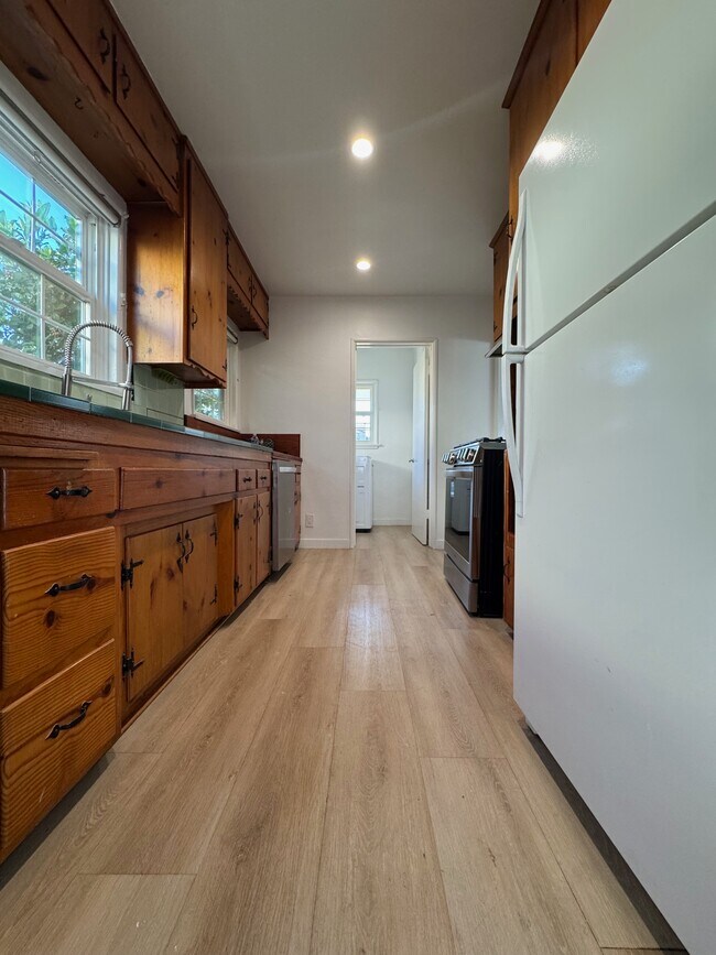 Foto del edificio - 22051 Vanowen St