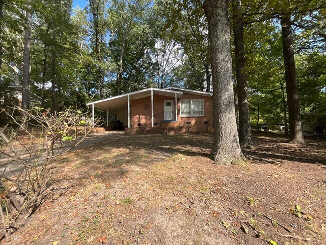 Building Photo - North Central Greensboro location, 3/2 bri...