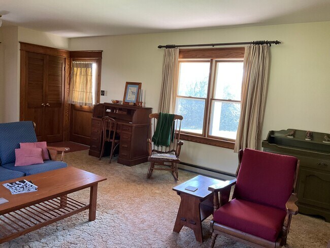 Foto del edificio - 11824 Meeting House Rd