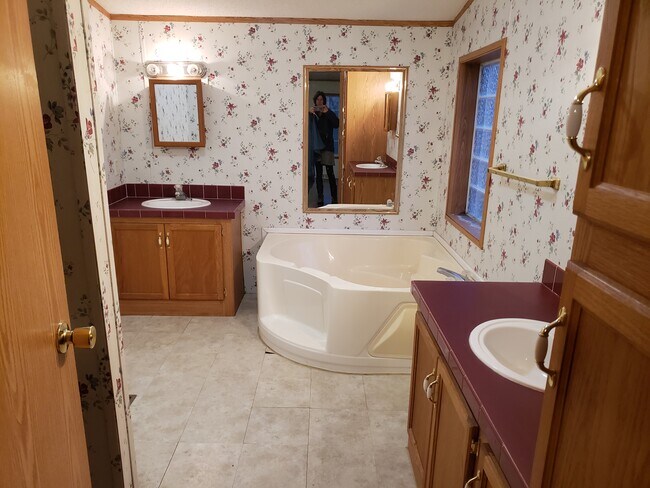 Foto del edificio - 2813 Belfast Rd