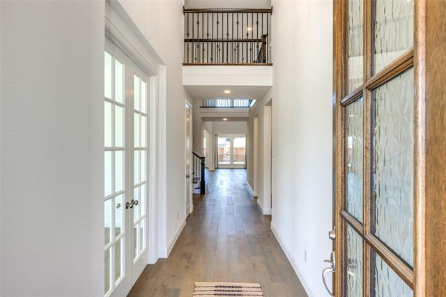 Building Photo - 4221 Sandhills Ln