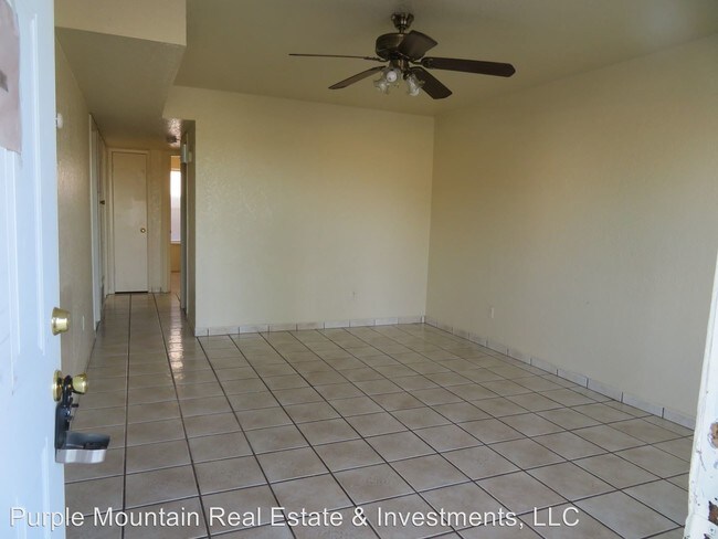 Building Photo - 2472 La Fonda Cir