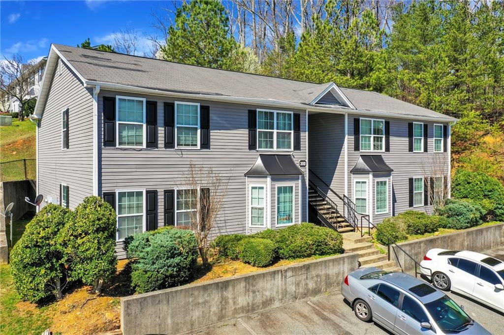 Primary Photo - 300 Stonehaven Cir