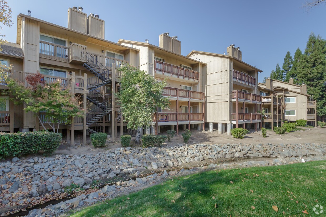 Foto principal - Sunrise Creek Apartments