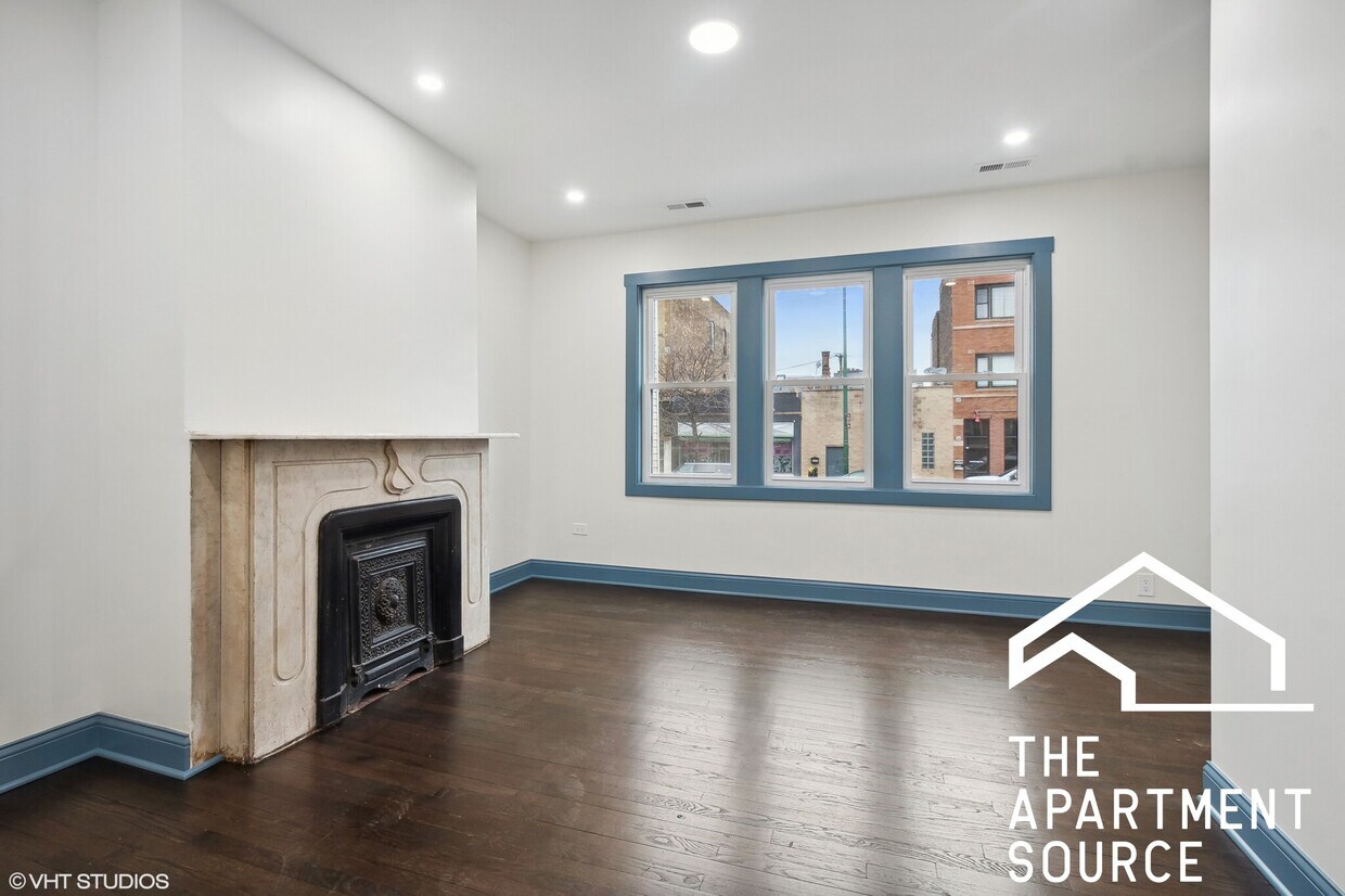 Foto principal - 1221 W Grand Ave