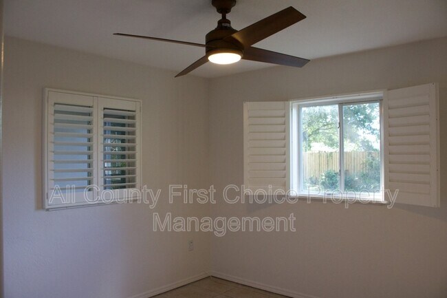 Building Photo - 5948 Mckee Lake Dr N