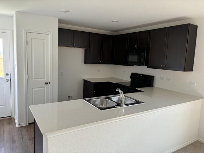 Building Photo - 1109 Catfish Ln