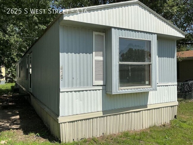 Foto del edificio - 2625 S West St