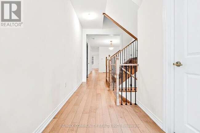 Building Photo - 17 Coulterville Dr