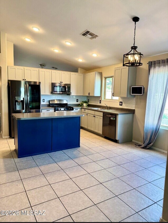 Foto del edificio - 10486 E Jerrell Cove St