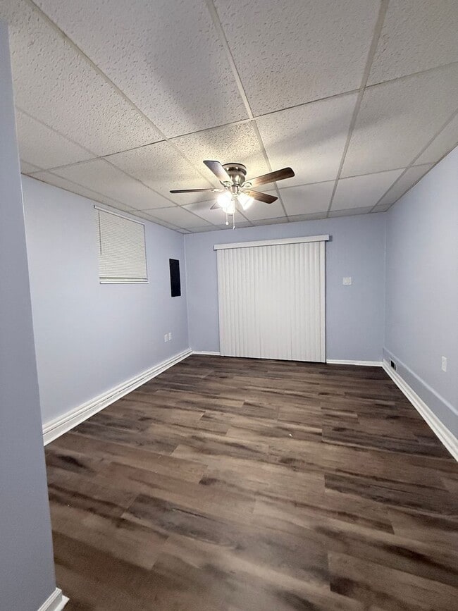 Foto del edificio - Completely updated 3br+bonus/2ba home in convenient location