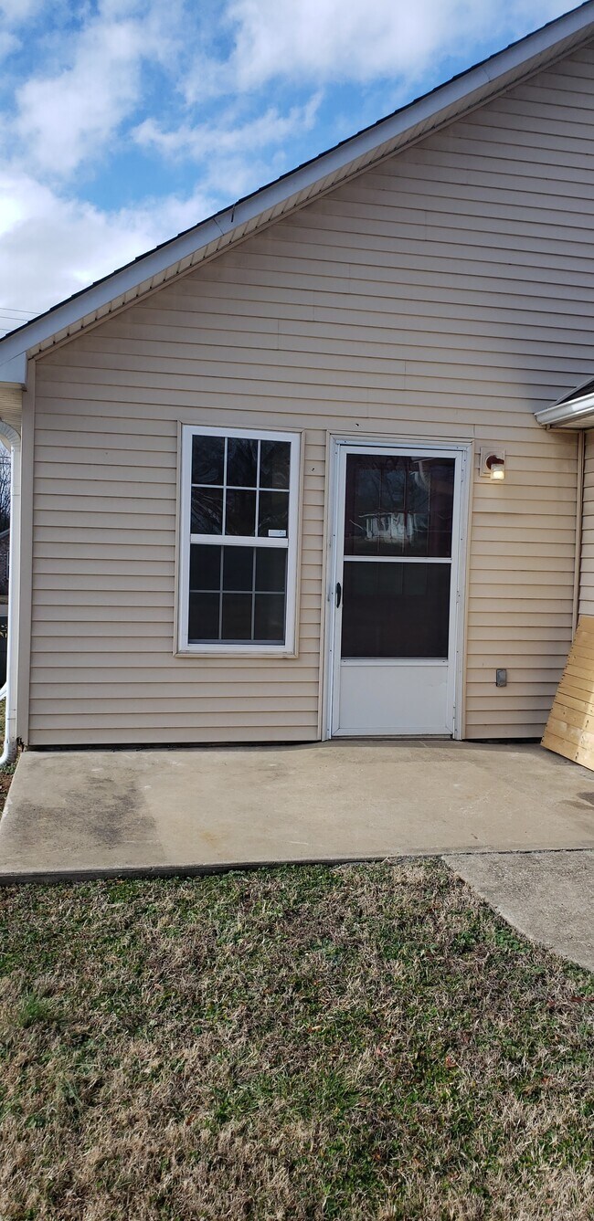 Foto del edificio - 220 Phillips St