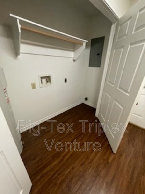 Foto del edificio - 282 N Pecan St