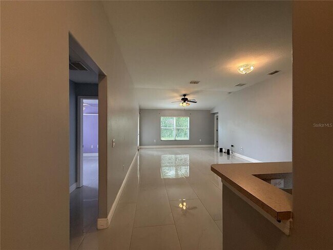 Foto del edificio - 3719 Madbury Cir