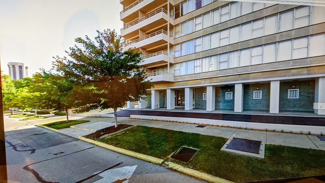 718 S 7th St Unit 703, Springfield, IL 62703 Condo for Rent in