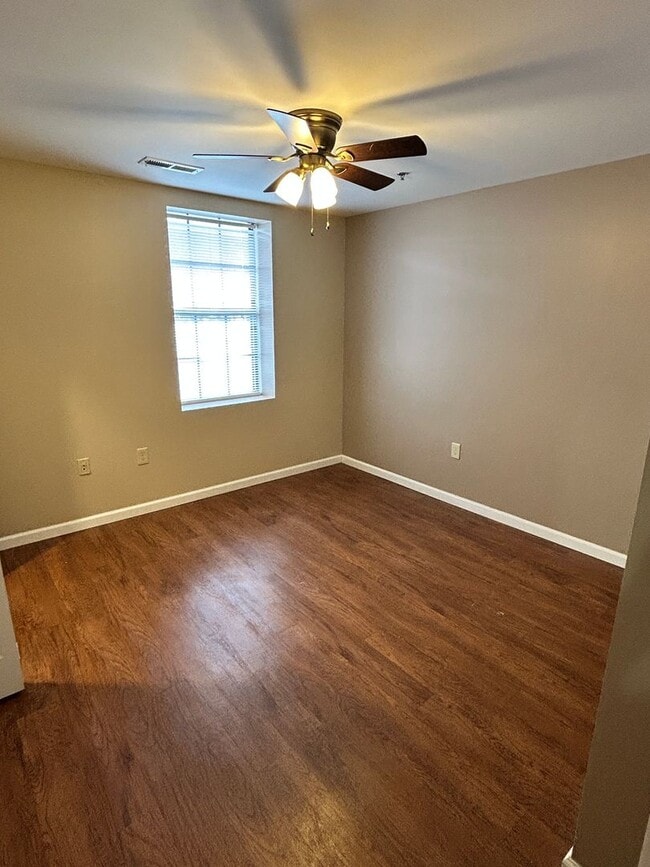 Foto del edificio - Jefferson Commons Apartments