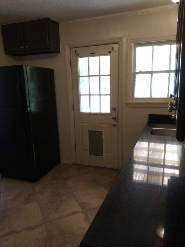 Foto del edificio - 6109 Greenmere Pl