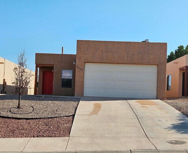 Foto del edificio - On Grid Solar Panels