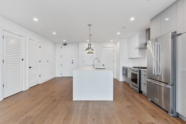 Foto del edificio - 2 Bed 2 Bath Apartment in West Midtown!