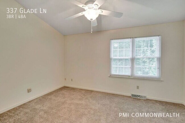 Foto del edificio - 337 Glade Ln
