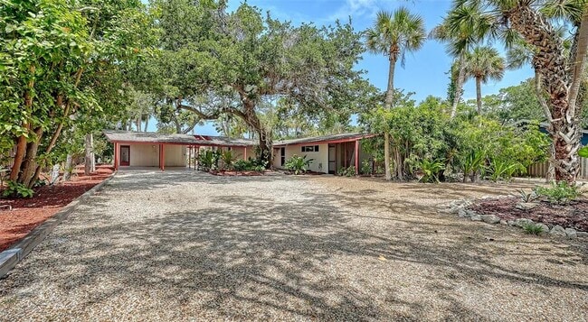 Building Photo - 4830 Higel Ave