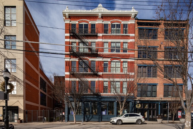 Building Photo - Ahrens-Fox Condominiums